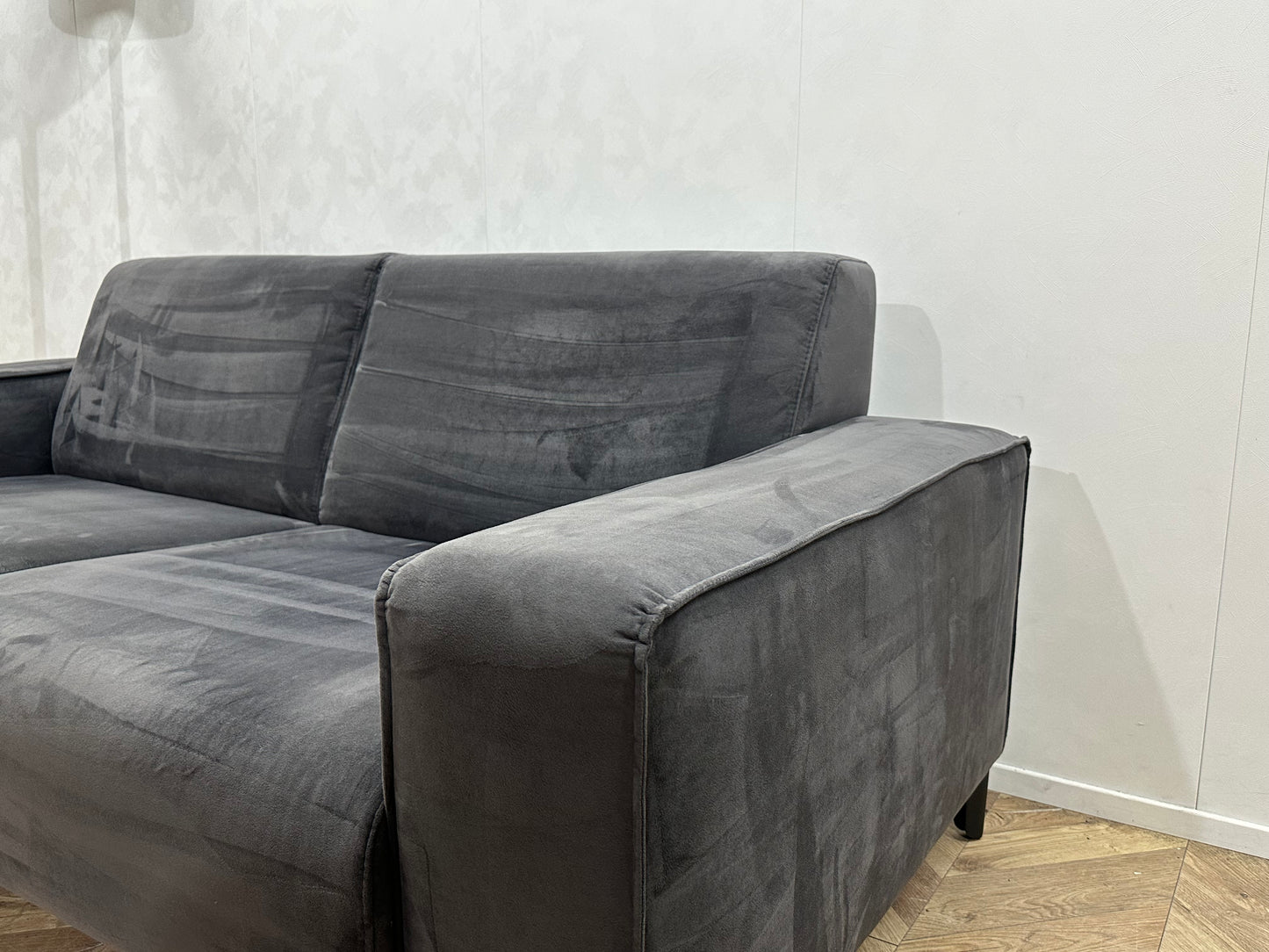 Antraciet Velvet 2.5-Zits Bank ~ Vaste Kussens