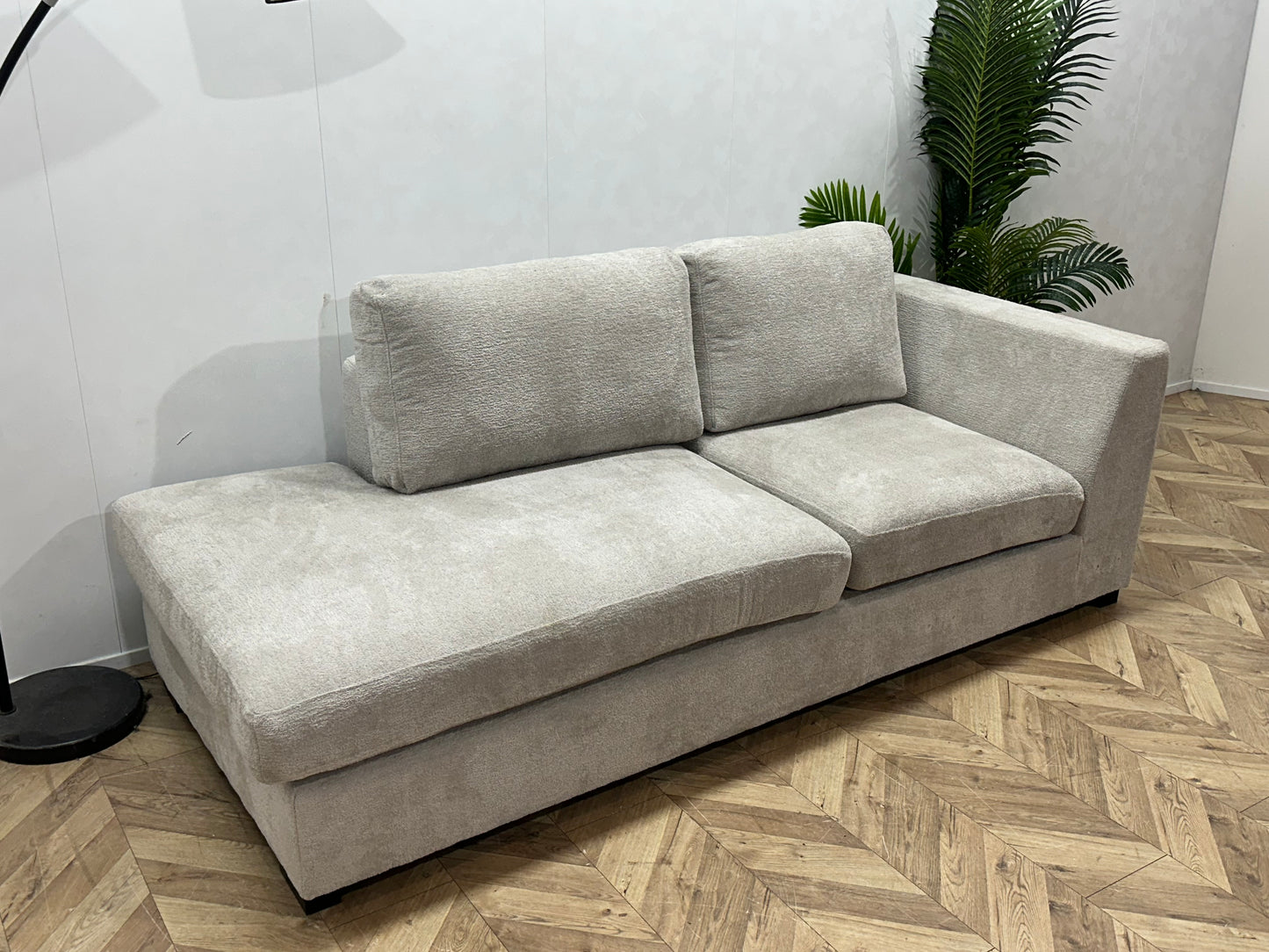 Witte Bouclé Design Bank ~ Losse Kussens Met Afneembare Hoezen