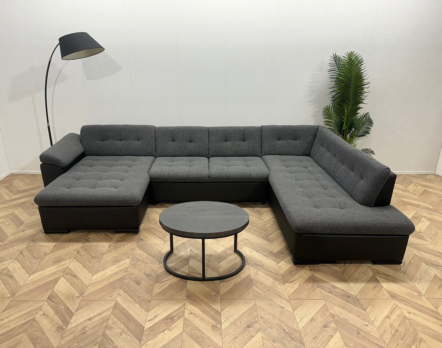 !Showroommodel! Grijze/Zwarte Stoffen/Lederen U Bank