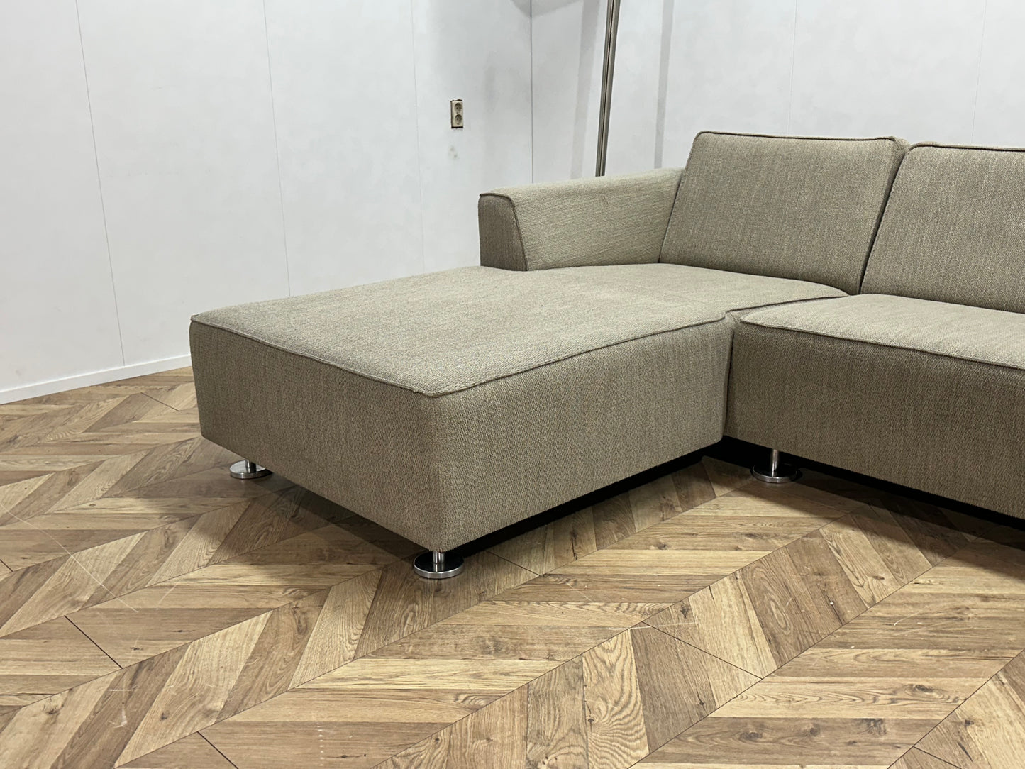 Goossens Beige Hoekbank ~ Vaste Kussens
