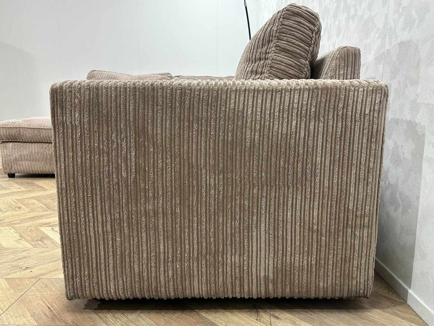Beige Ribstof Hoekbank ~ Losse Kussens Met Afneembare Hoezen