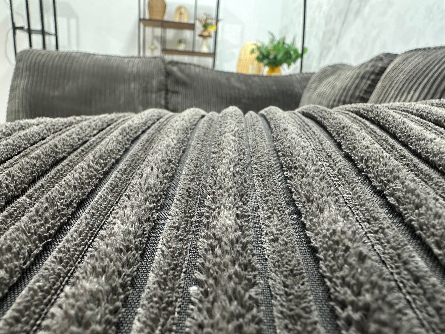 Grijze Ribstof Hoekbank ~ Losse Kussens Met Afneembare Hoezen