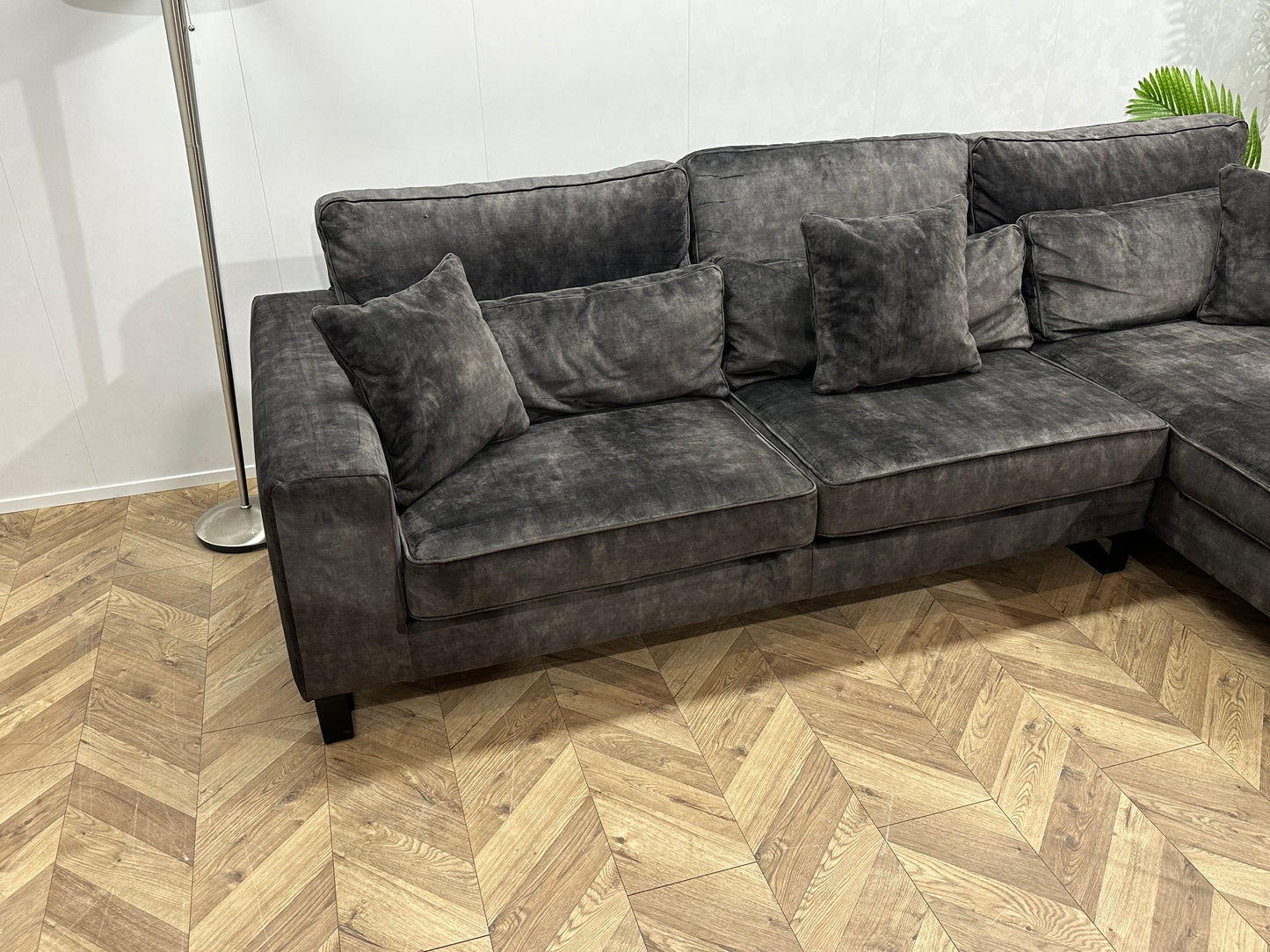 Antraciet Velvet Hoekbank ~ Losse Kussens Met Afneembare Hoezen