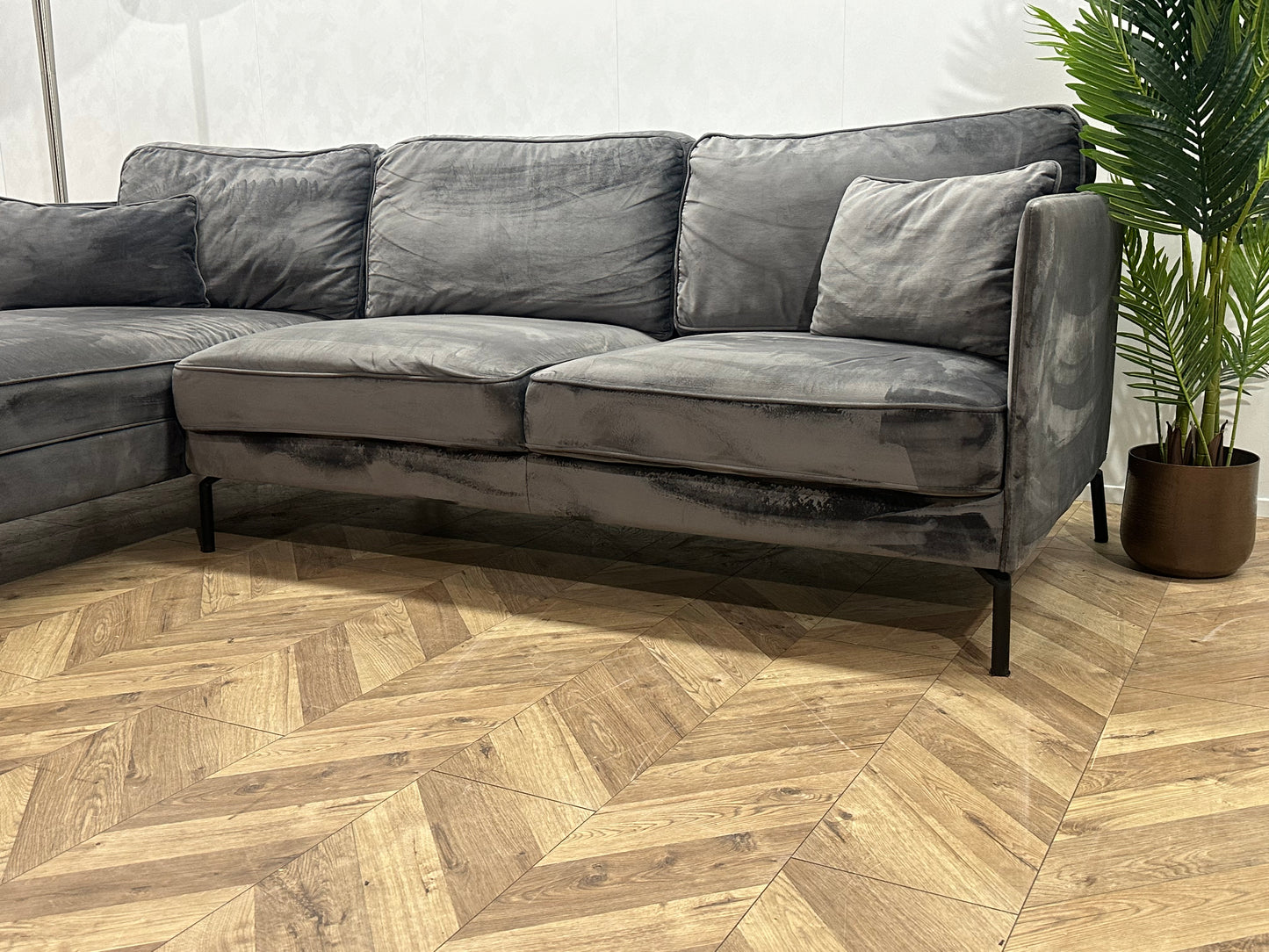 !Showroom Model! Antraciet Velvet Hoekbank ~ Nieuwstaat