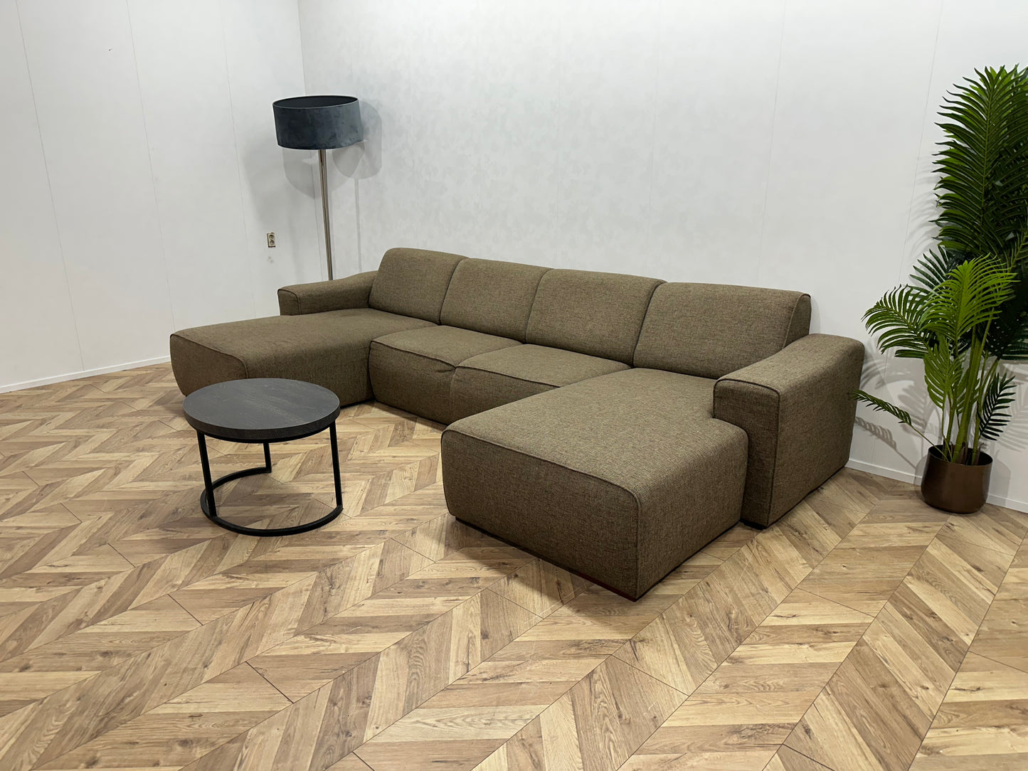 IN.HOUSE Bruine U Bank ~ Vaste Kussens