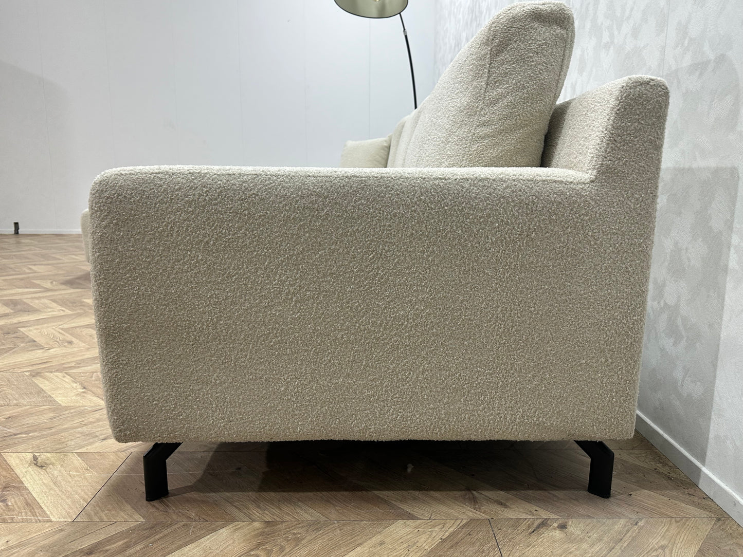 !Showroommodel! Witte Bouclé Stoffen Hoekbank