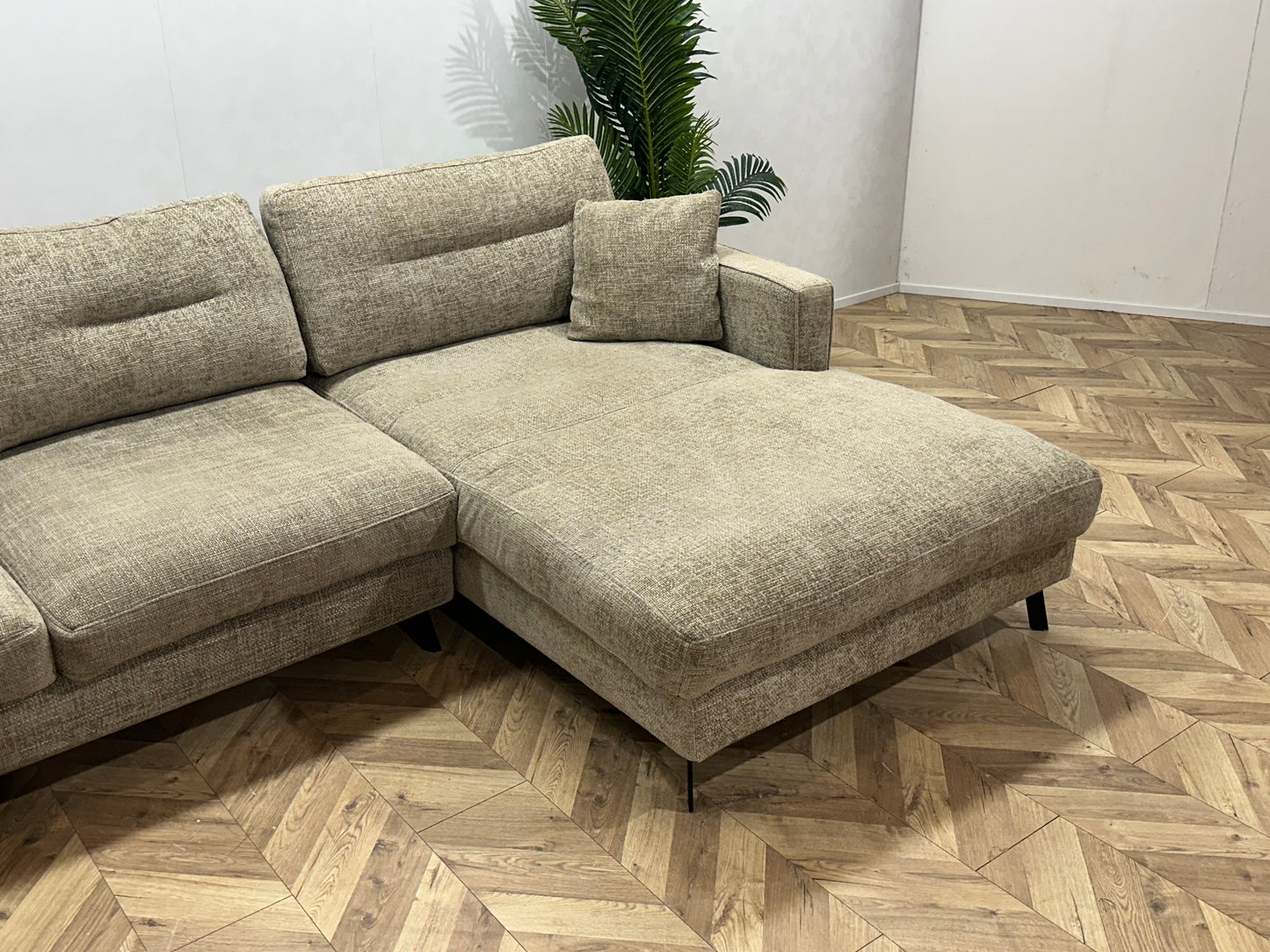 Ruime Beige U Bank ~ Losse Kussens Met Afneembare Hoezen