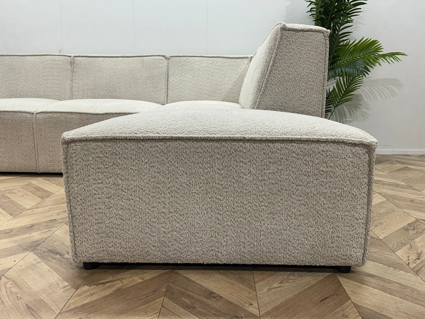 !Showroommodel! Witte/Crème Bouclé Hoekbank