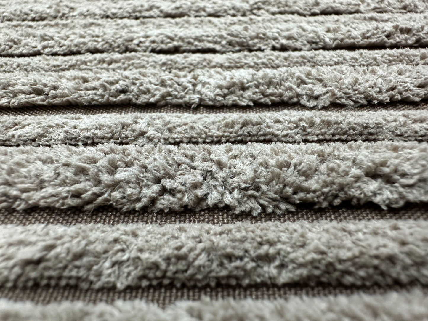 Beige Ribstof Hoekbank ~ Losse Rugkussens Met Afneembare Hoezen