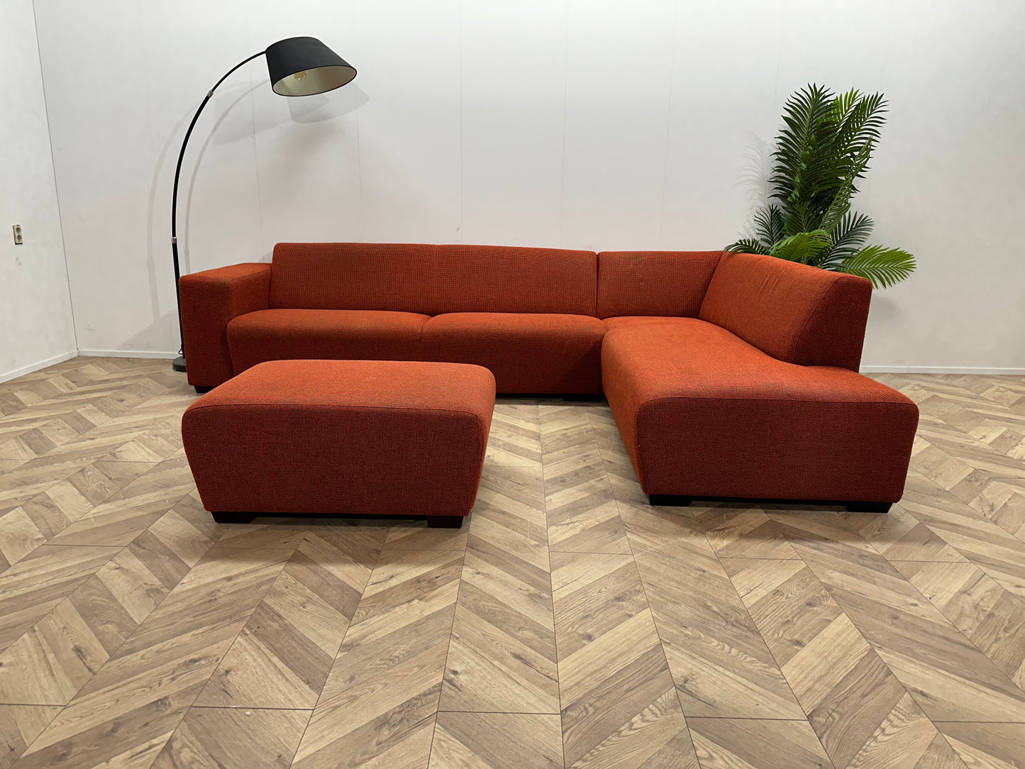 Bruin\Rode Montèl Hoekbank Inc Hocker ~ Vaste Kussens