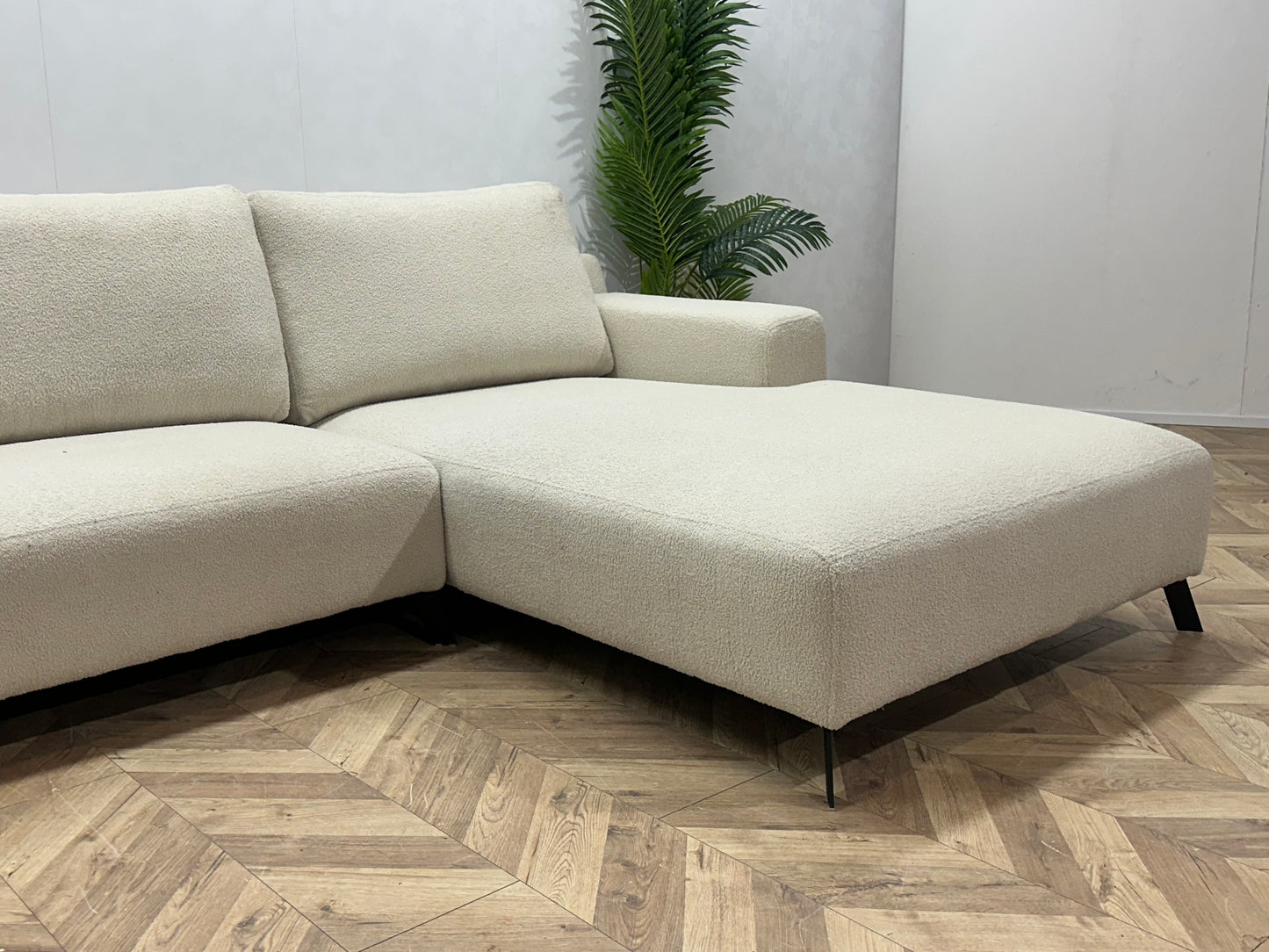 !Showroommodel! Crème Bouclé Stoffen Hoekbank