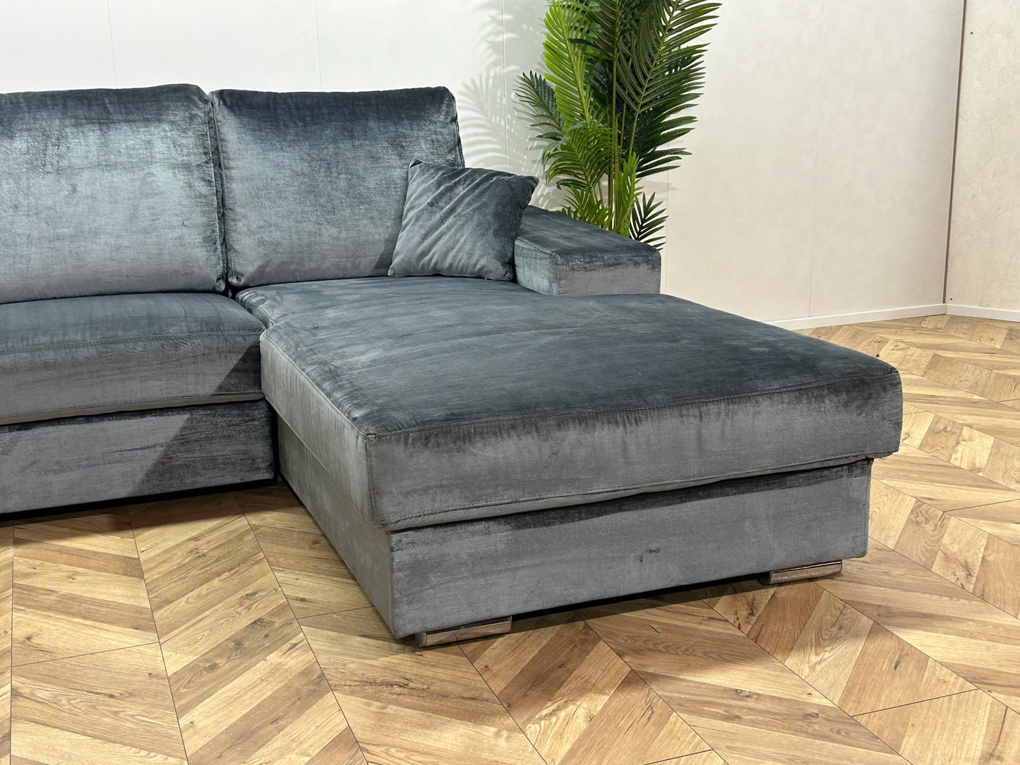 Licht Grijze Velvet U Bank ~ Losse Rugkussens Met Afneembare Hoezen