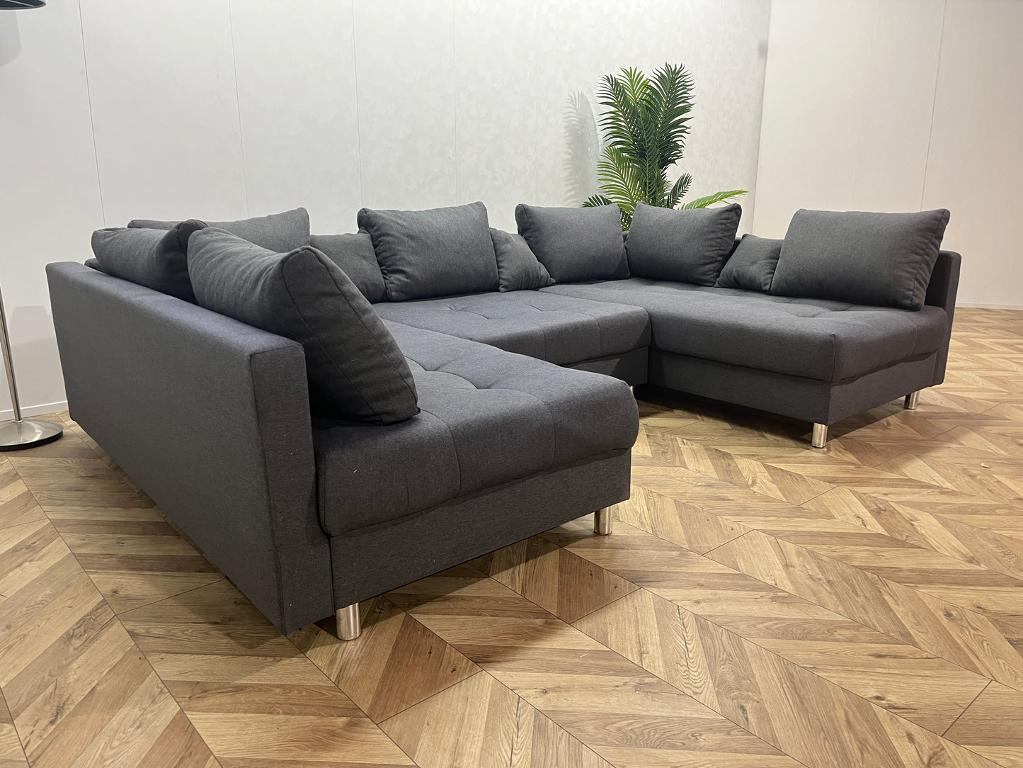 Antraciet U Bank ~ Losse Rugkussens Met Afneembare Hoezen
