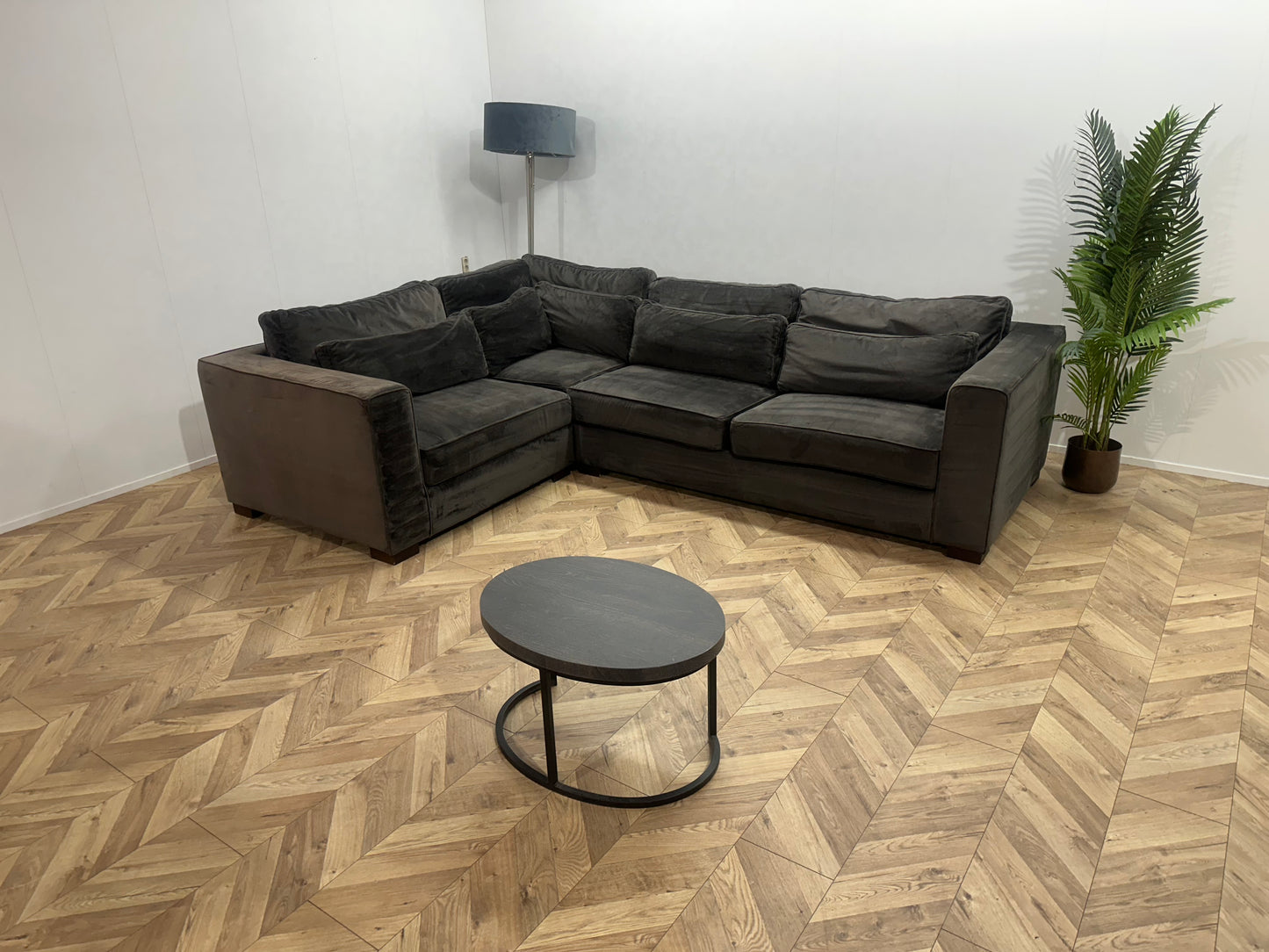 Antraciet Velvet Hoekbank ~ Losse Kussens Met Afneembare Hoezen