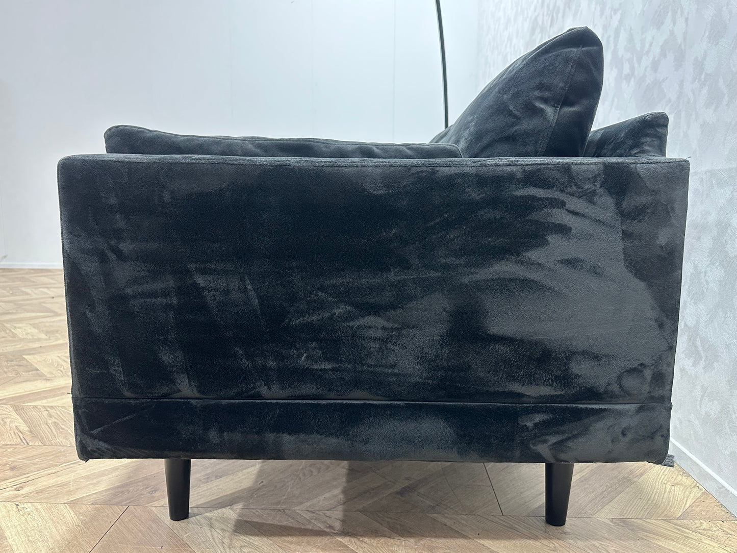 Zwart Velvet 2-Zits Bank ~ Losse Kussens Met Afneembare Hoezen