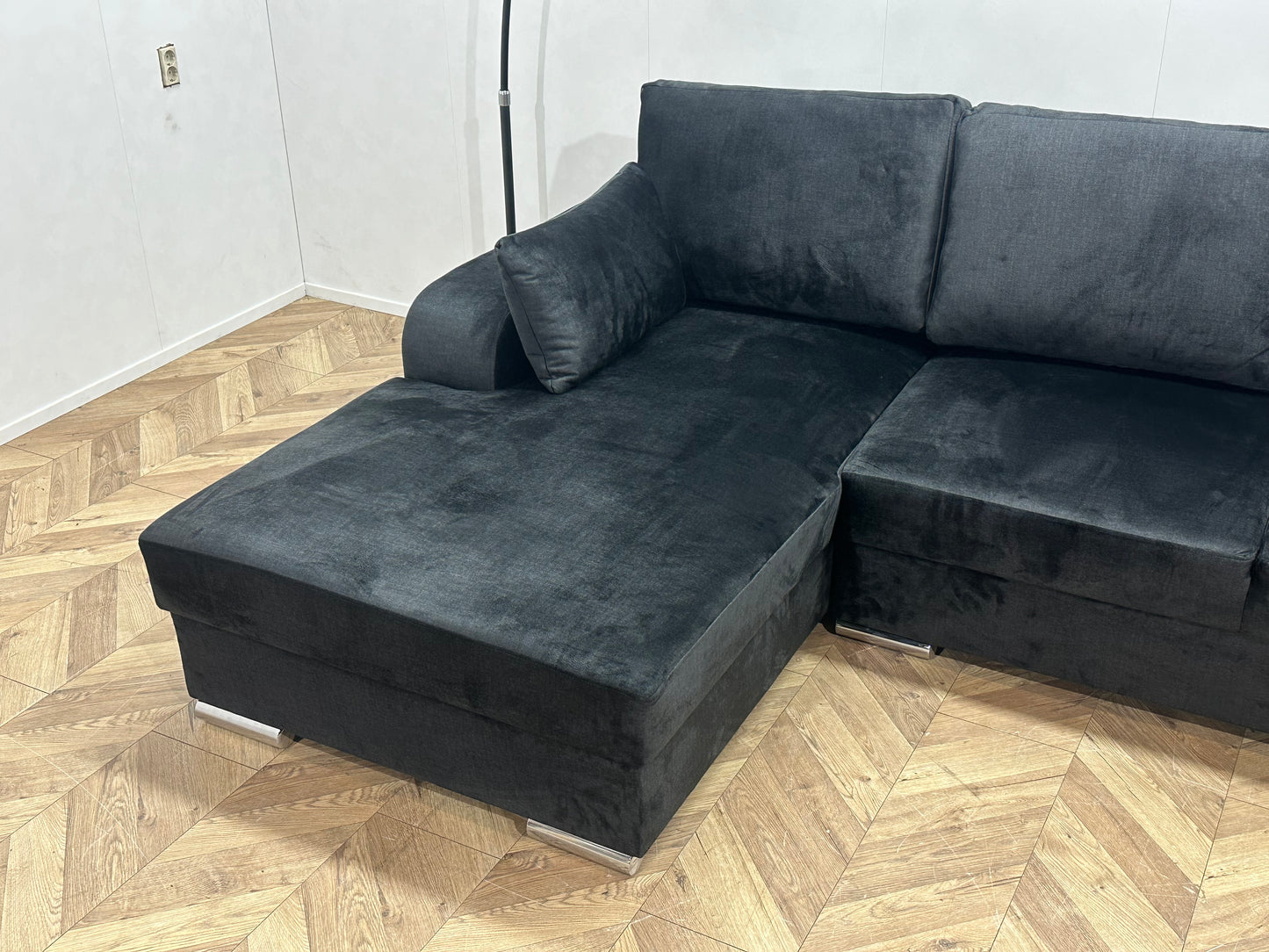 !Showroommodel! Zwart Velvet U Bank