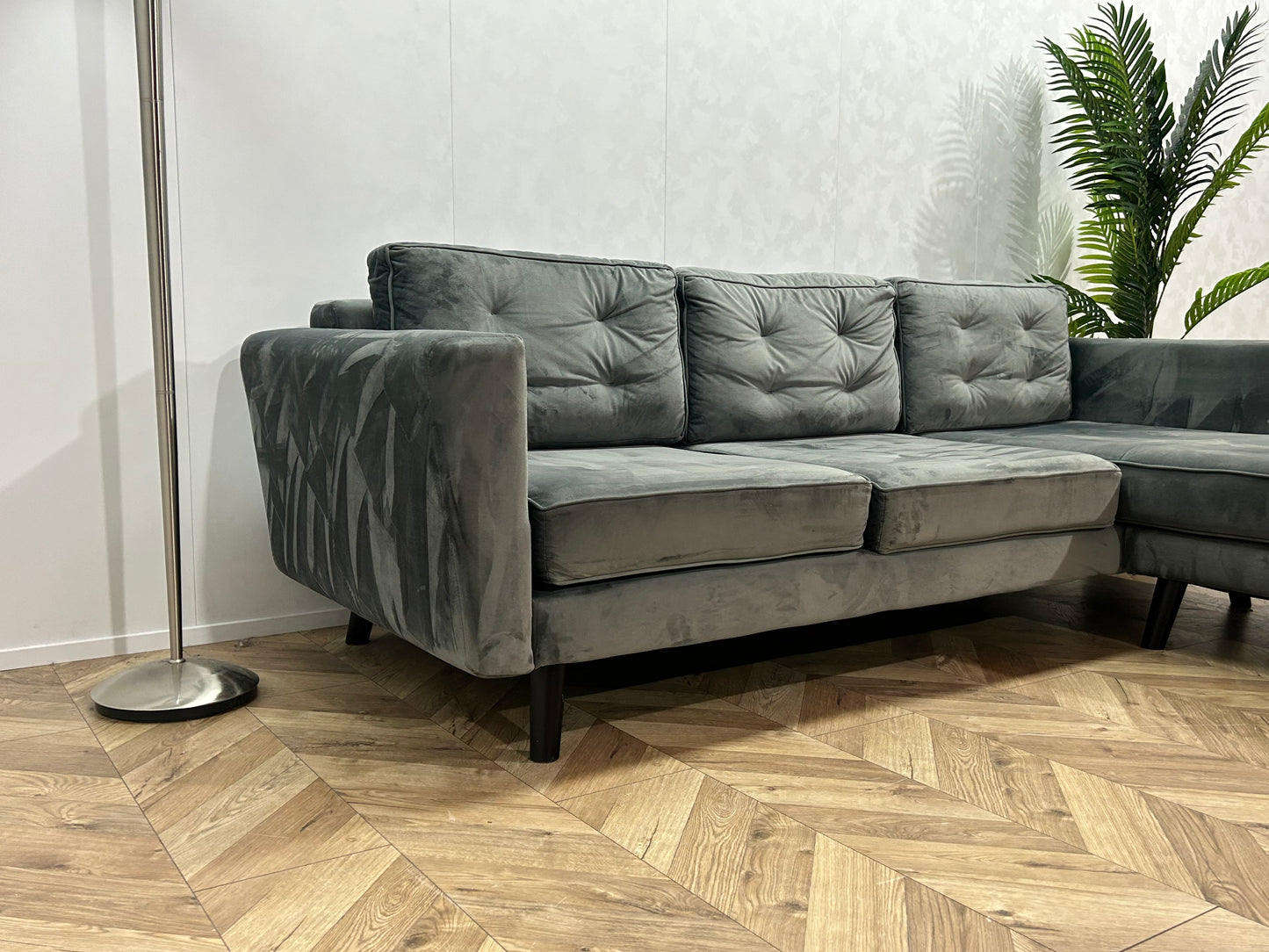 Blauwe Velvet Hoekbank ~ Losse Kussens Met Afneembare Hoezen