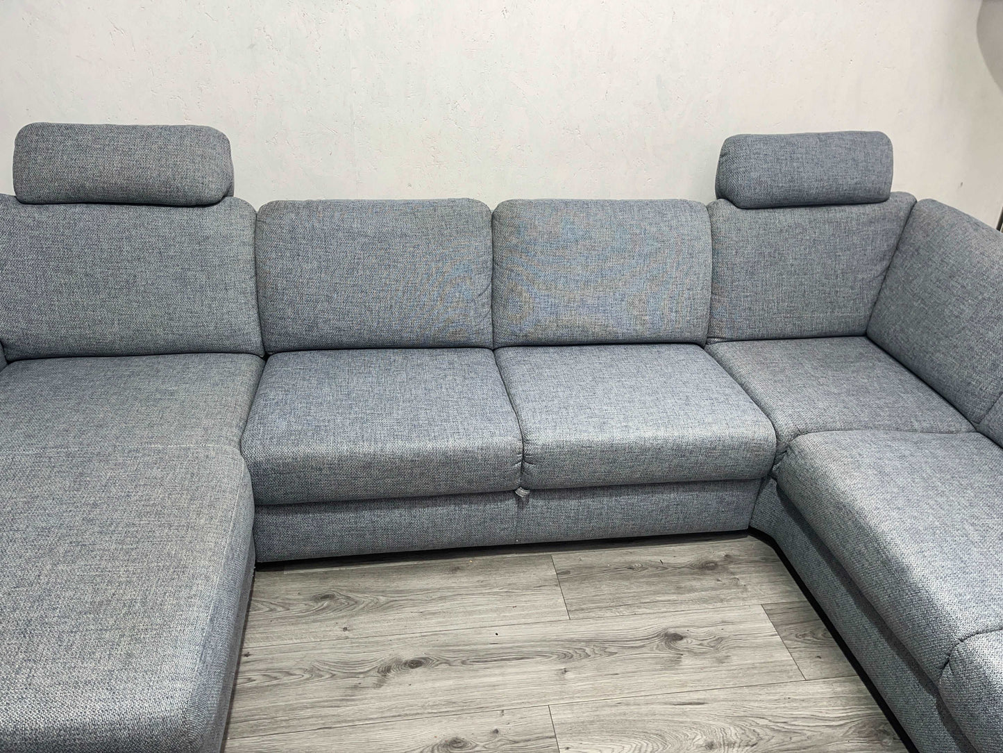 Licht Grijs / Blauwe U Bank Met Slaapfunctie ~ Nieuwstaat