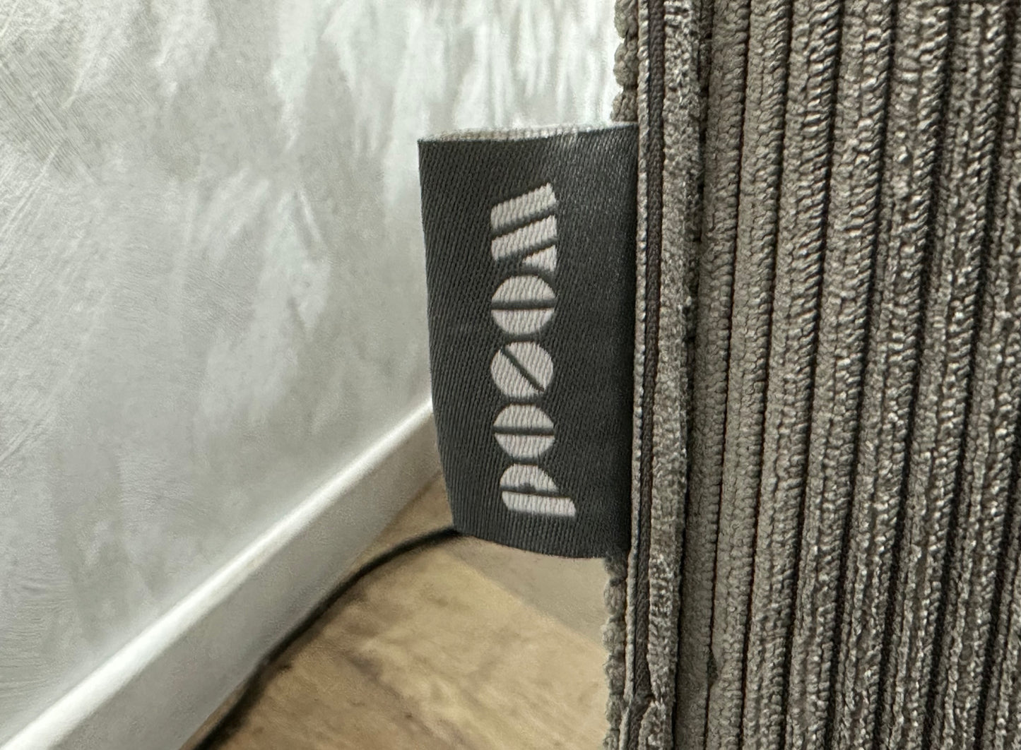 Woood Grijze Ribstof Hoekbank ~ Losse Kussens Met Afneembare Hoezen