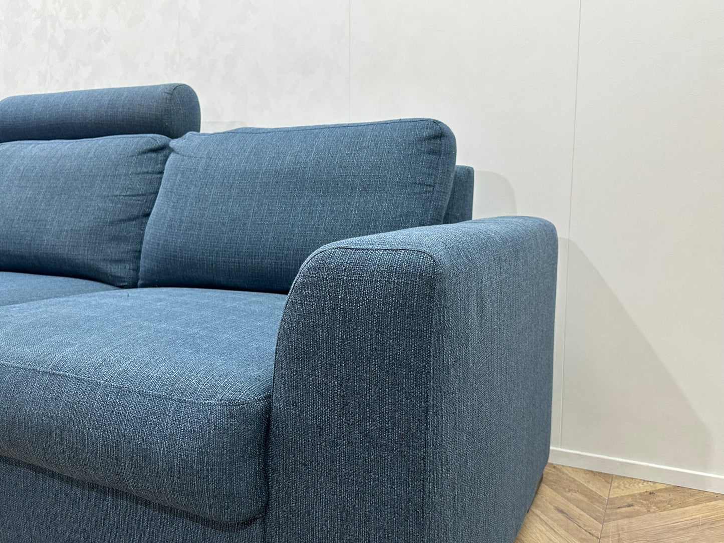 Blauwe Hoekbank ~ Losse Rugkussens Met Afneembare Hoezen