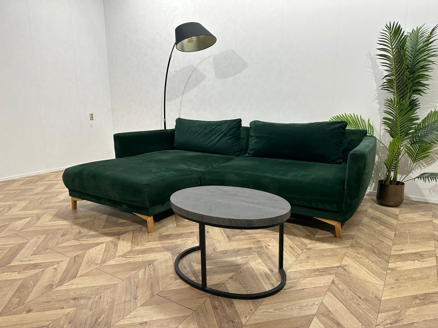 Groene Velvet Hoekbank ~ Losse Rugkussens Met Afneembare Hoezen