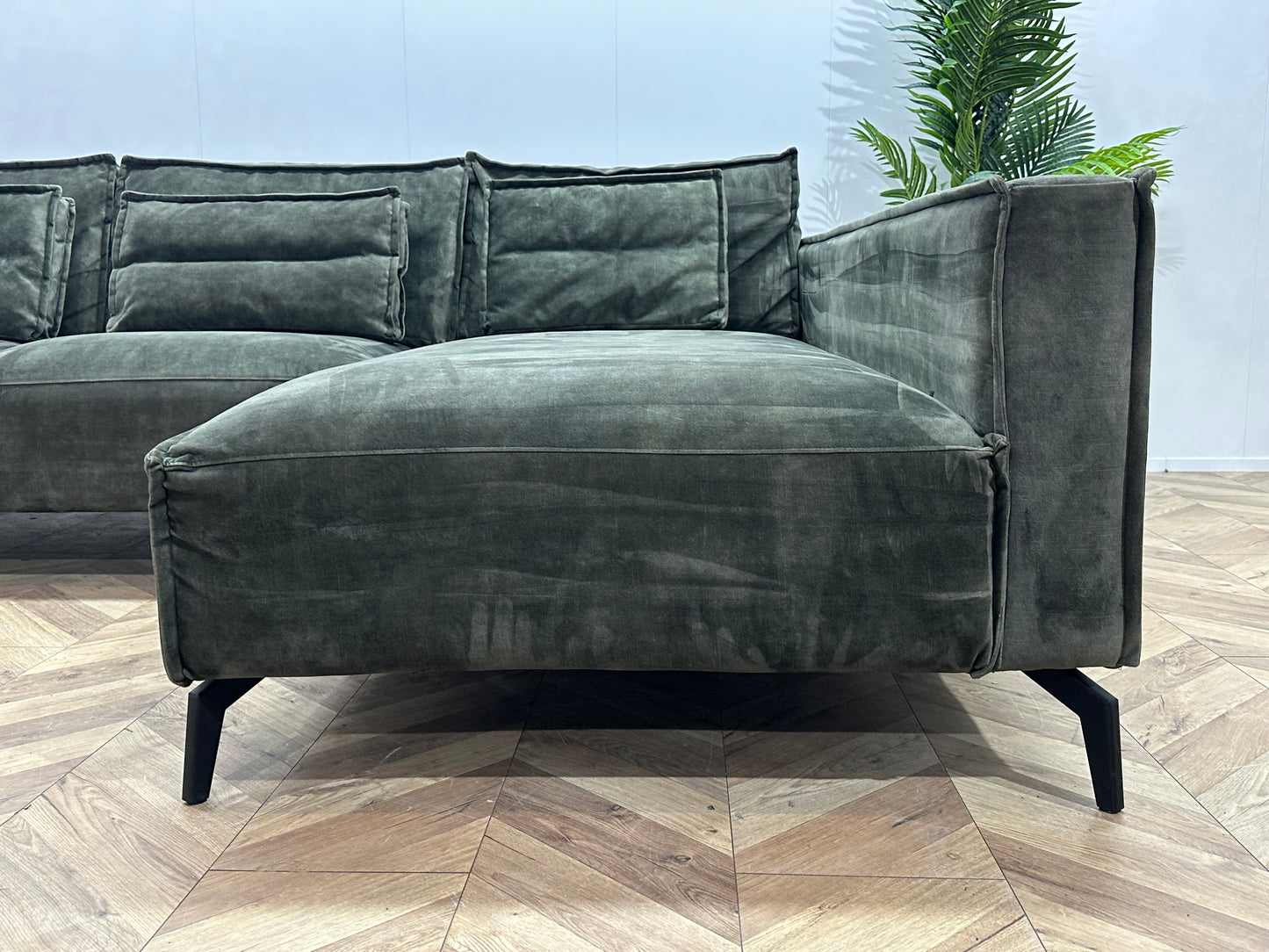 Room108 Groene Velvet U Bank ~ Losse Kussens Met Afneembare Hoezen