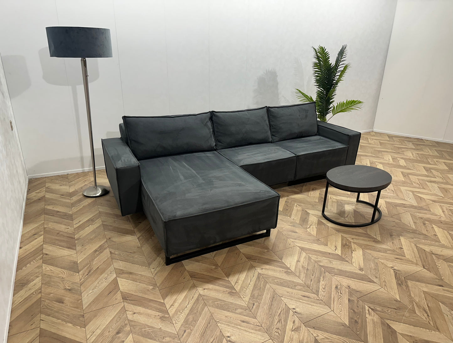 Donker Blauwe Suede Lederen Hoekbank ~ Losse Rugkussens Met Afneembare Hoezen