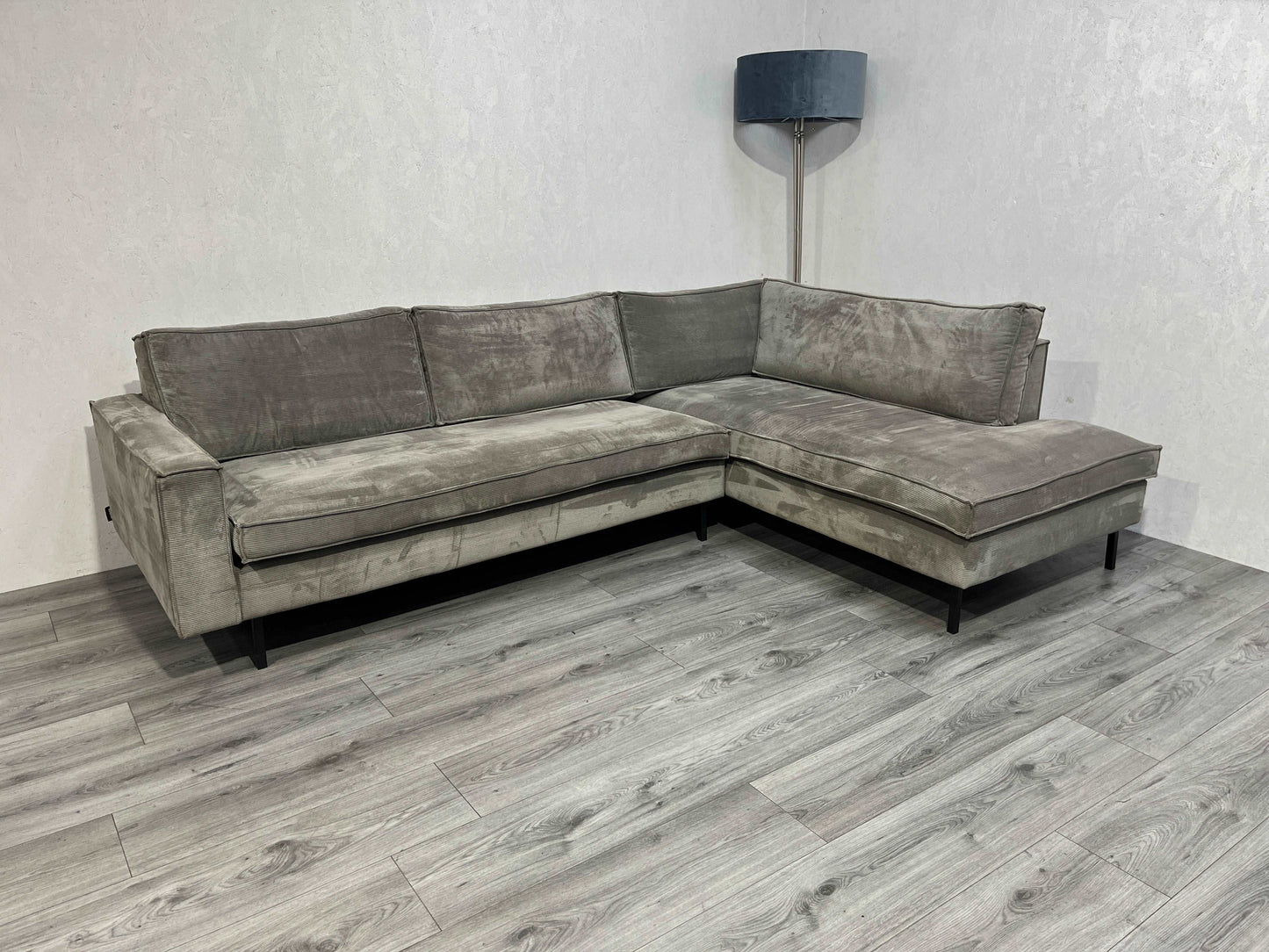 Licht Grijze Wood Ribstof Hoekbank ~ Nieuwstaat - Banken Bazaar