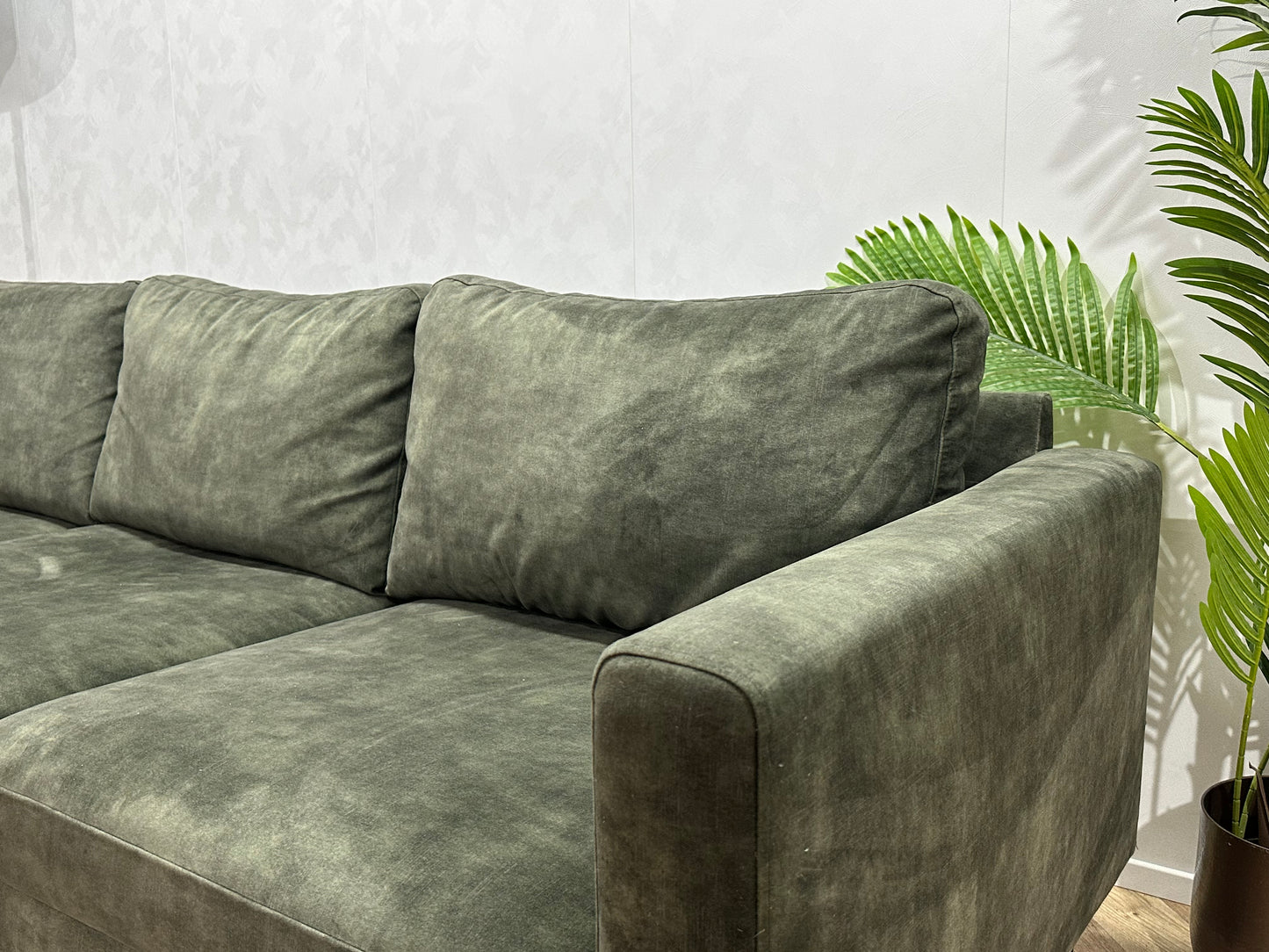 Groene Velvet Hoekbank ~ Losse Kussens Met Afneembare Hoezen