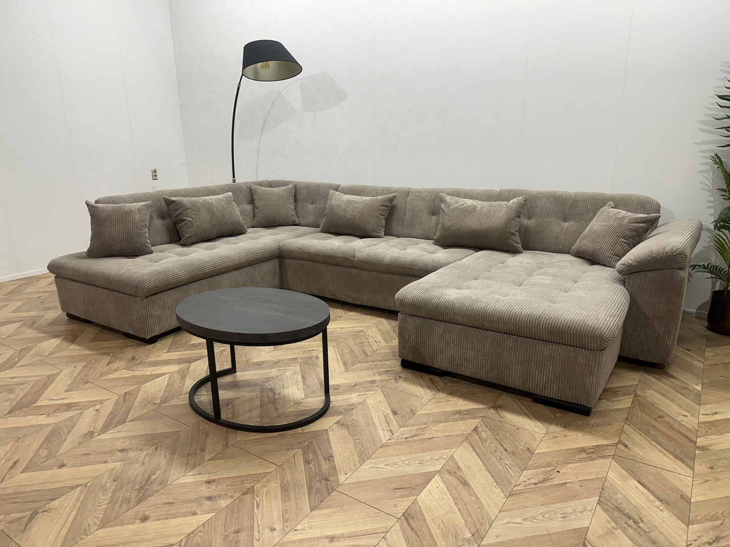 !Showroommodel! Grijze Ribstof U Bank