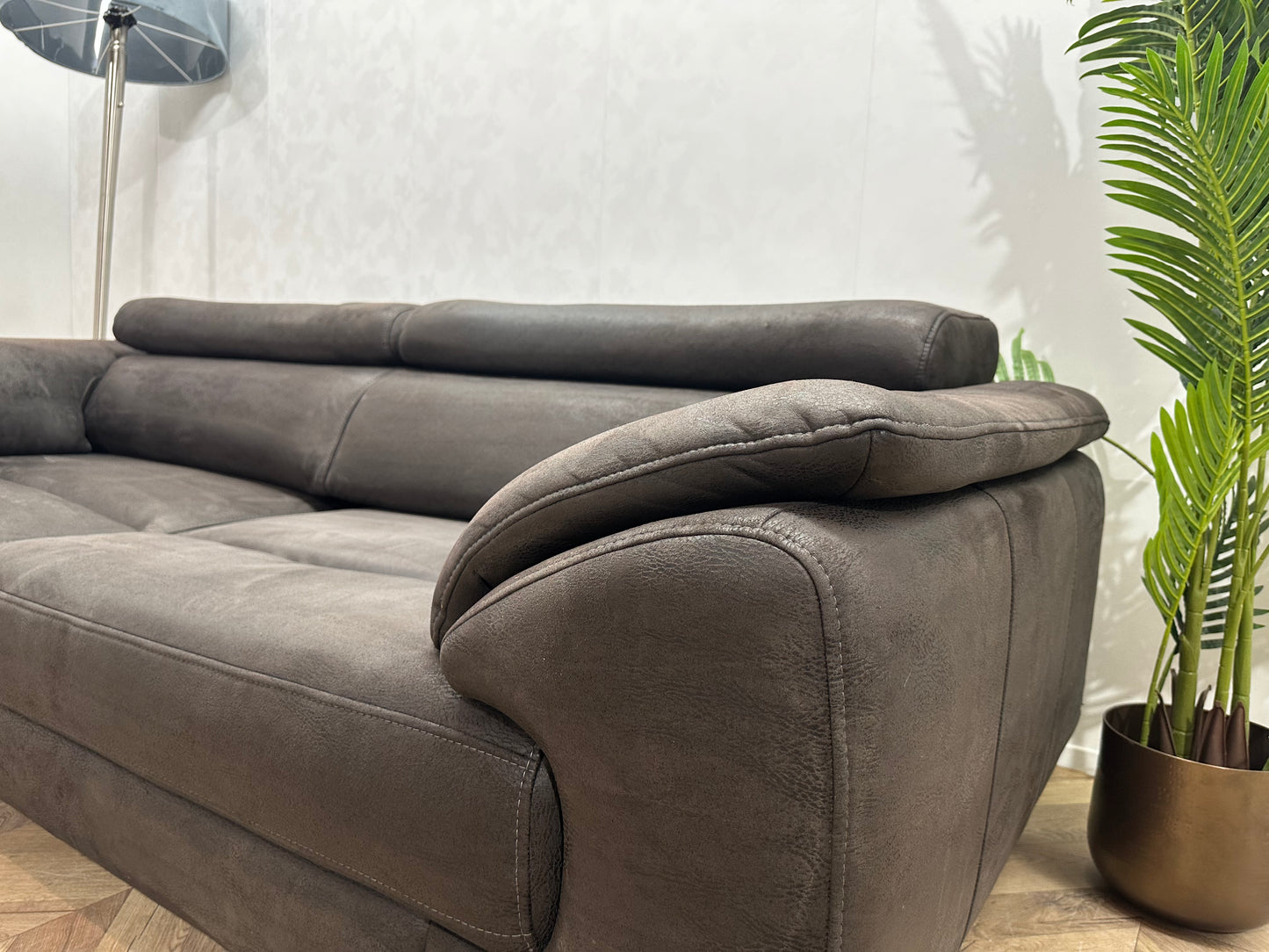 H&H Antraciet Suède Lederen 2.5-Zits ~Uitschuifbare Zittingen ~ Nieuwstaat