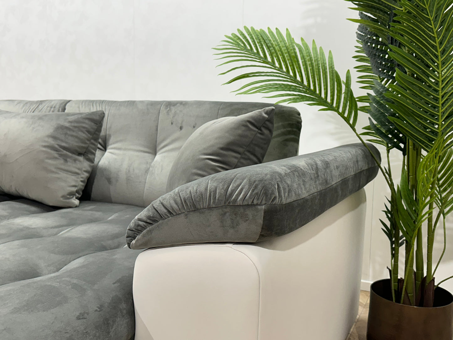 !Showroommodel! Wit/Grijze Lederen Velvet U Bank