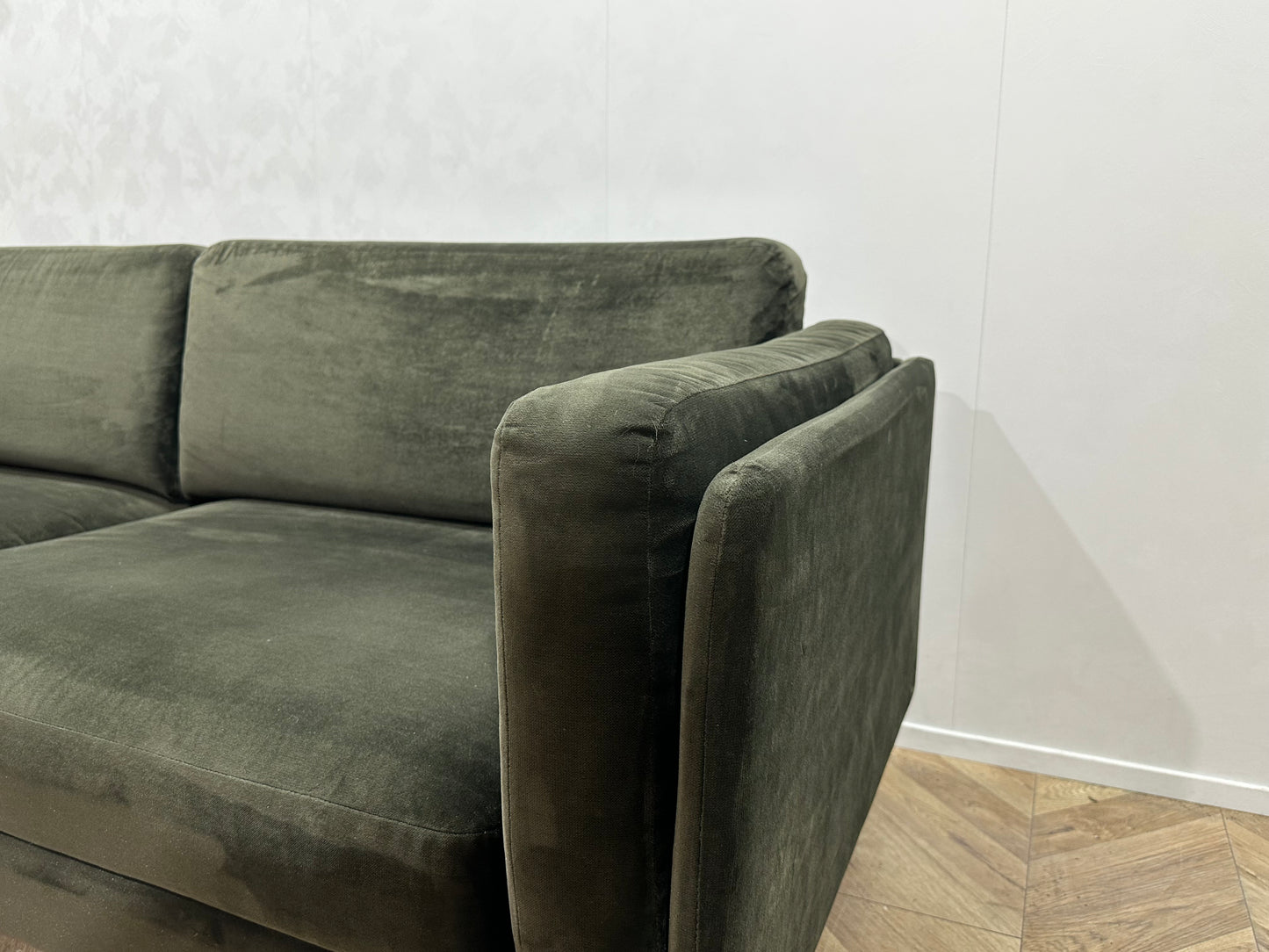 Donker Groene Velvet 2.5-Zits Bank ~ Losse Kussens Met Afneembare Hoezen