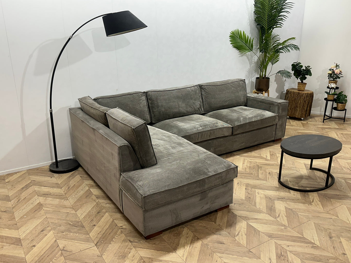 Woood Grijze Ribstof Hoekbank ~ Losse Rugkussens Met Afneembare Hoezen