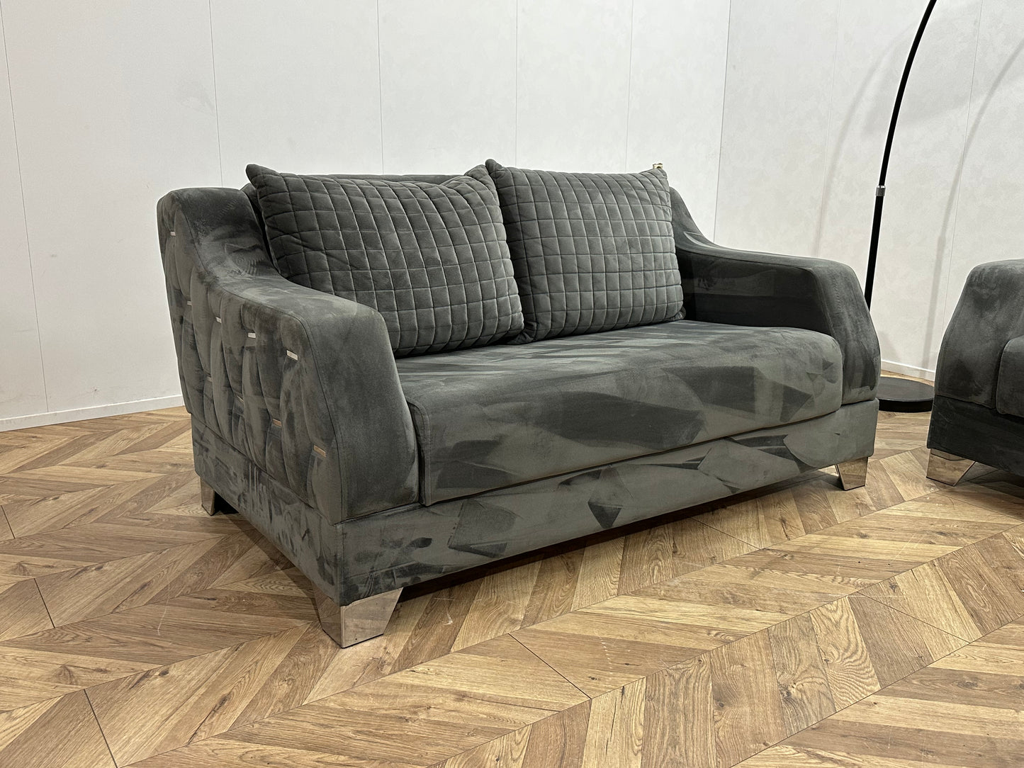 Grijze Velvet Banken Set ~ Losse Rugkussens Met Afneembare Hoezen