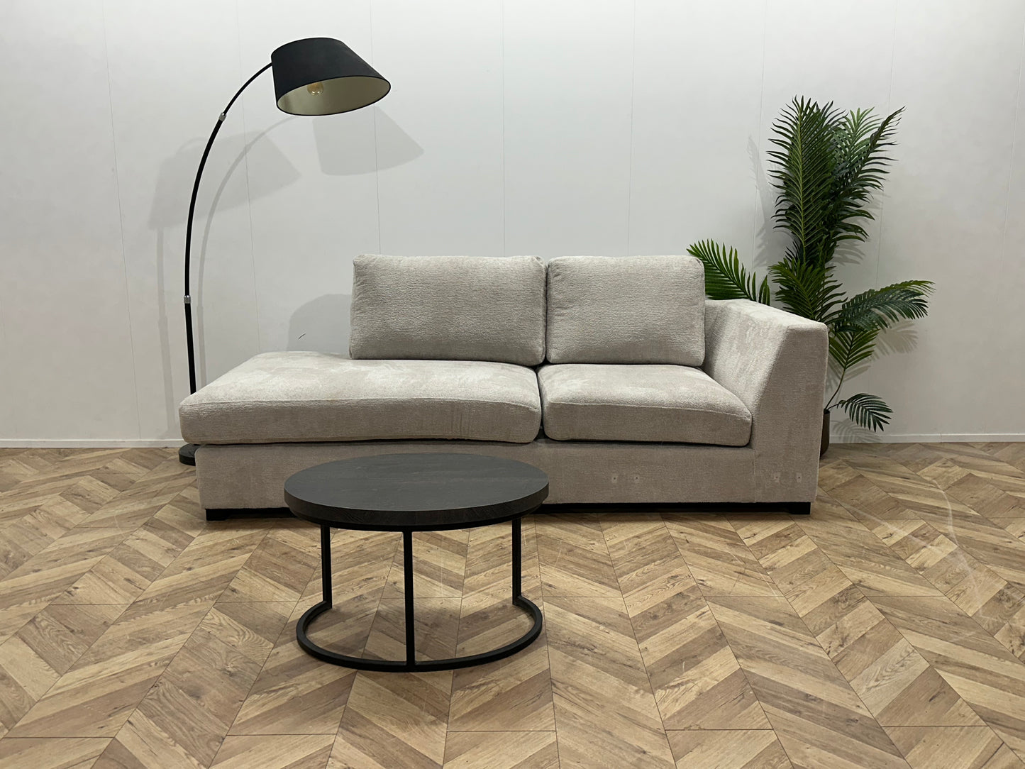 Witte Bouclé Design Bank ~ Losse Kussens Met Afneembare Hoezen
