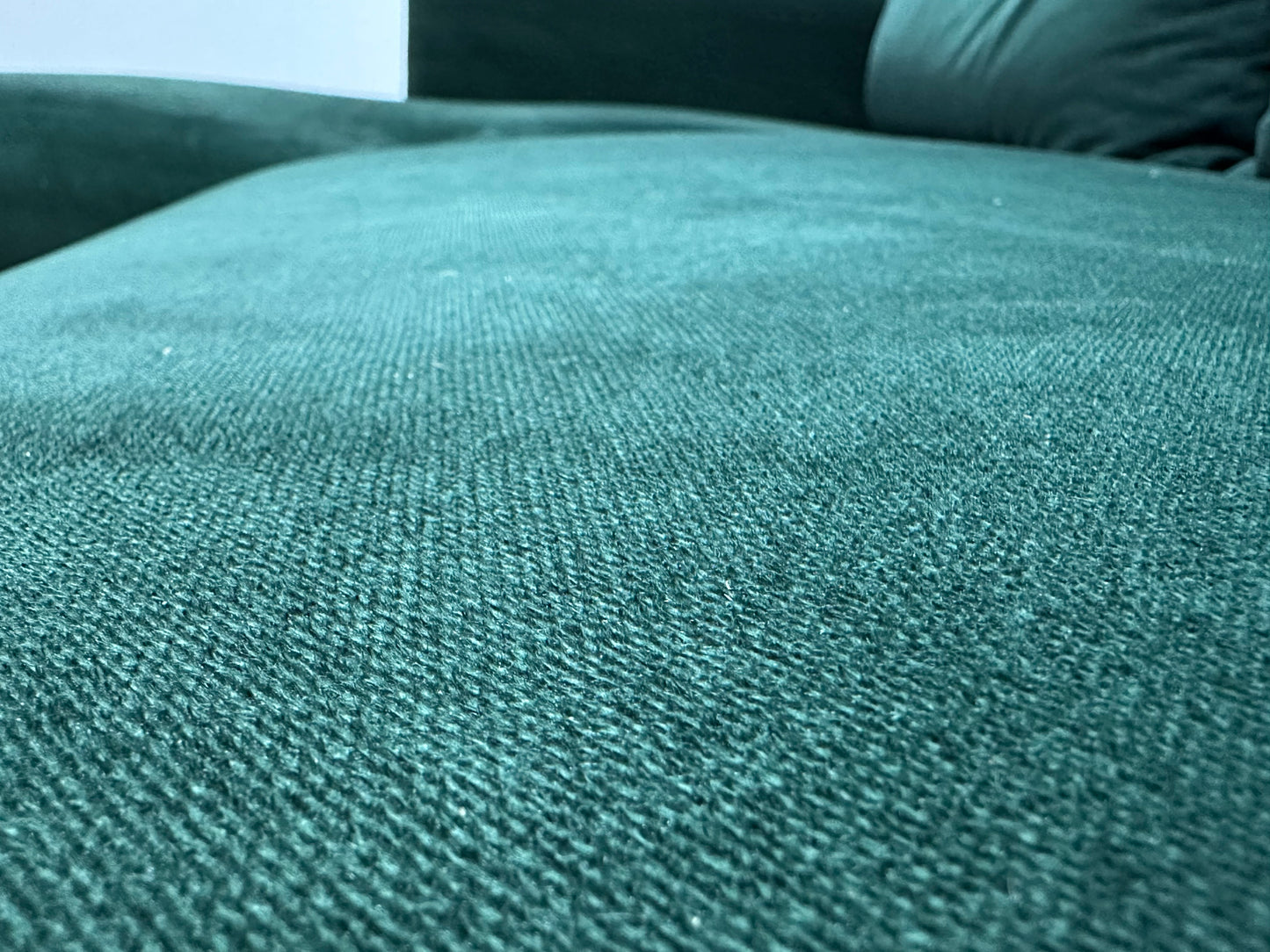 Groene Velvet Hoekbank ~ Losse Rugkussens Met Afneembare Hoezen
