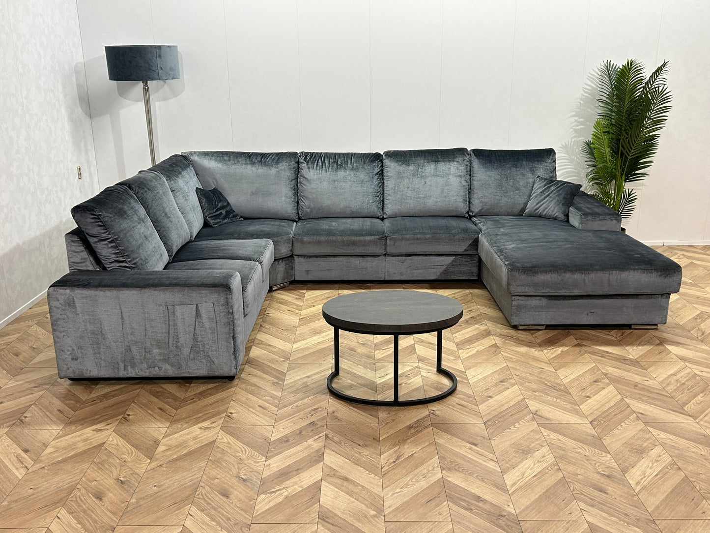 Licht Grijze Velvet U Bank ~ Losse Rugkussens Met Afneembare Hoezen