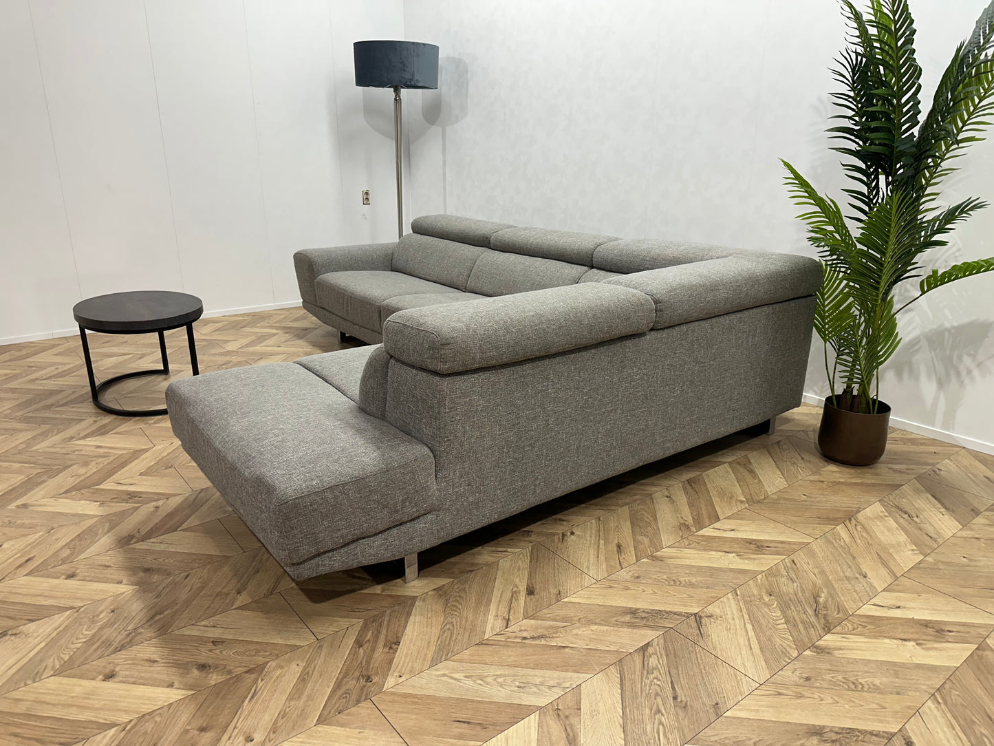 Licht Grijze Design Hoekbank ~ Verstelbare Hoofdsteunen