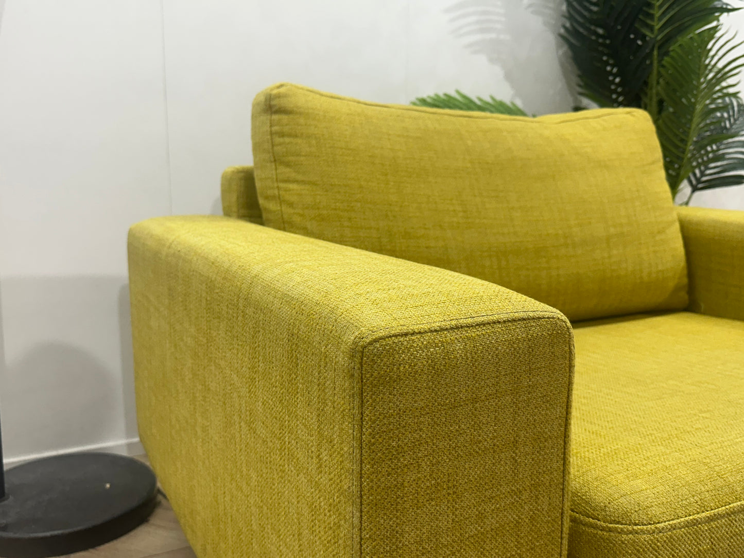 Gele Fauteuil Inc Hocker ~ Losse Kussens Met Afneembare Hoezen