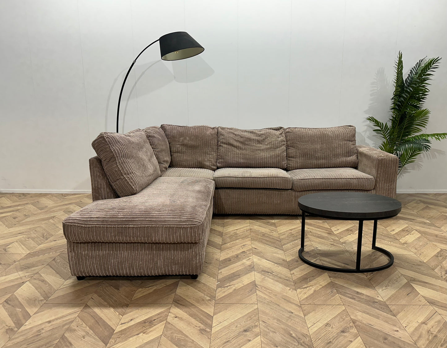 Beige Ribstof Hoekbank ~ Losse Kussens Met Afneembare Hoezen