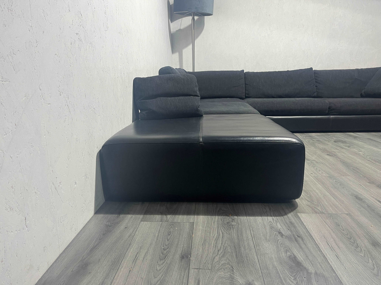 Zwarte Natuzzi Echt Lederen / Stoffen Hoekbank