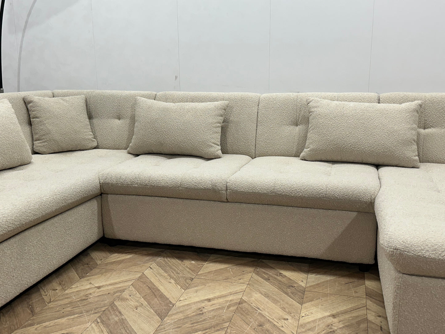 !Showroommodel! Crème Bouclé U Bank