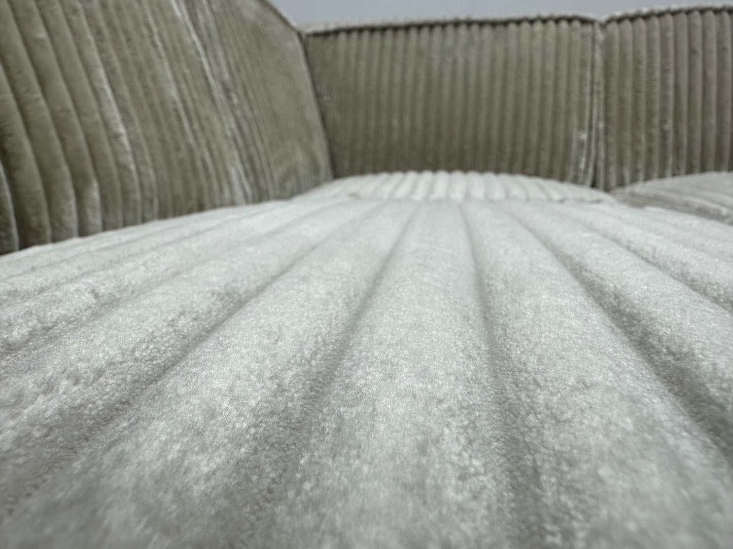 !Showroommodel! Crème Ribstof Hoekbank