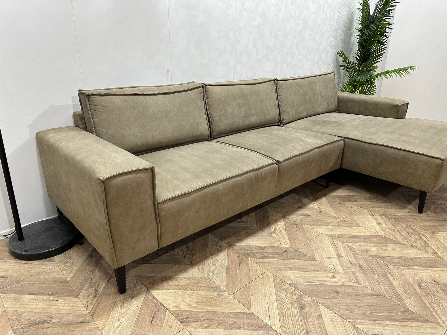 Olijf Groene Leather Look Hoekbank ~ Losse Rugkussens