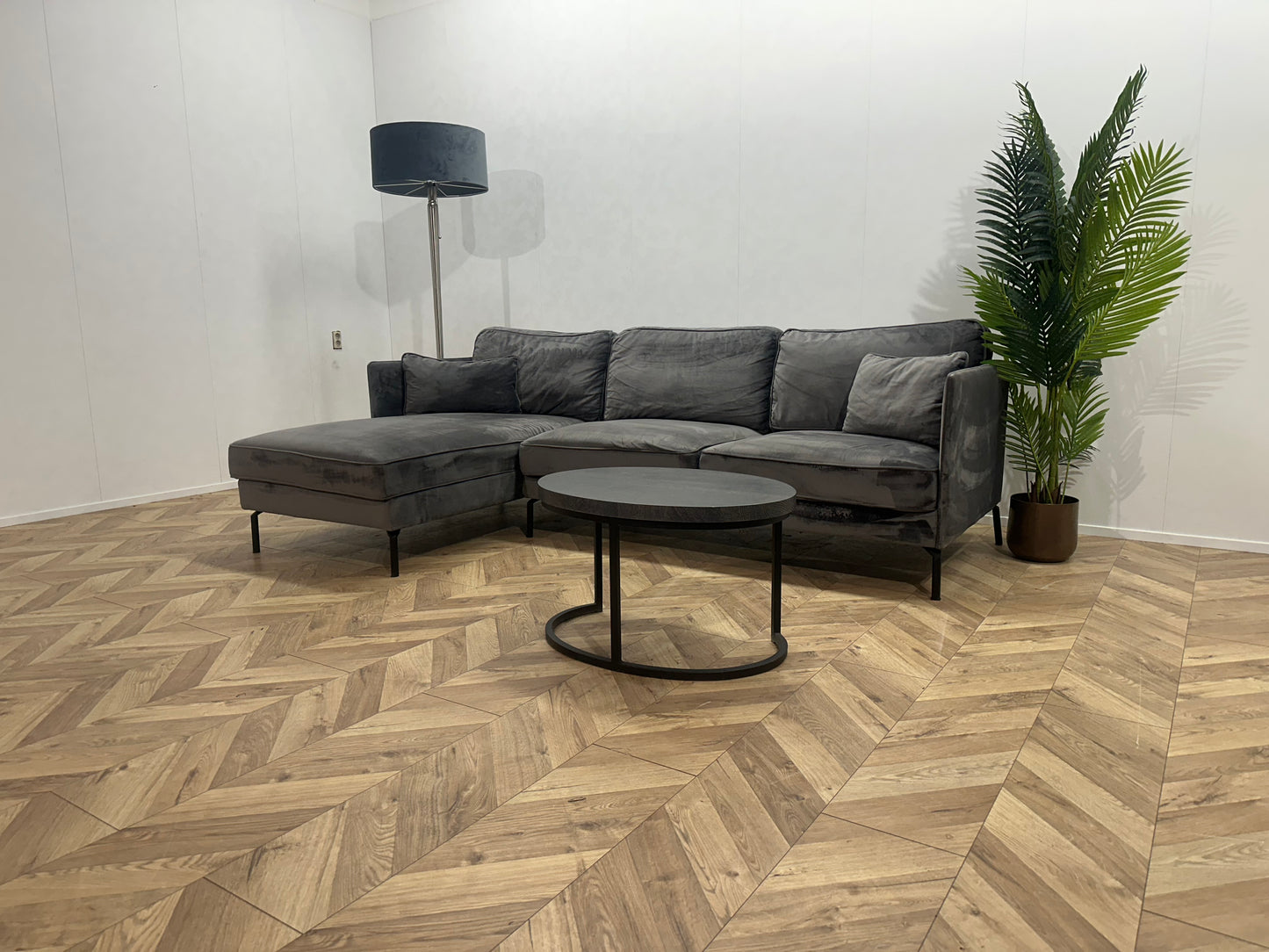 !Showroom Model! Antraciet Velvet Hoekbank ~ Nieuwstaat