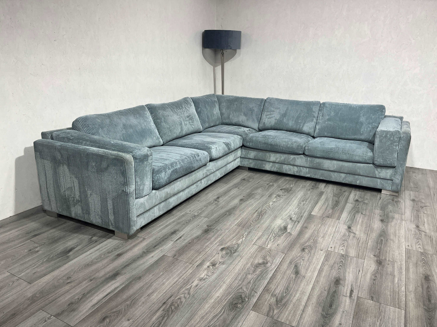 Licht Blauwe Ribstof Hoekbank