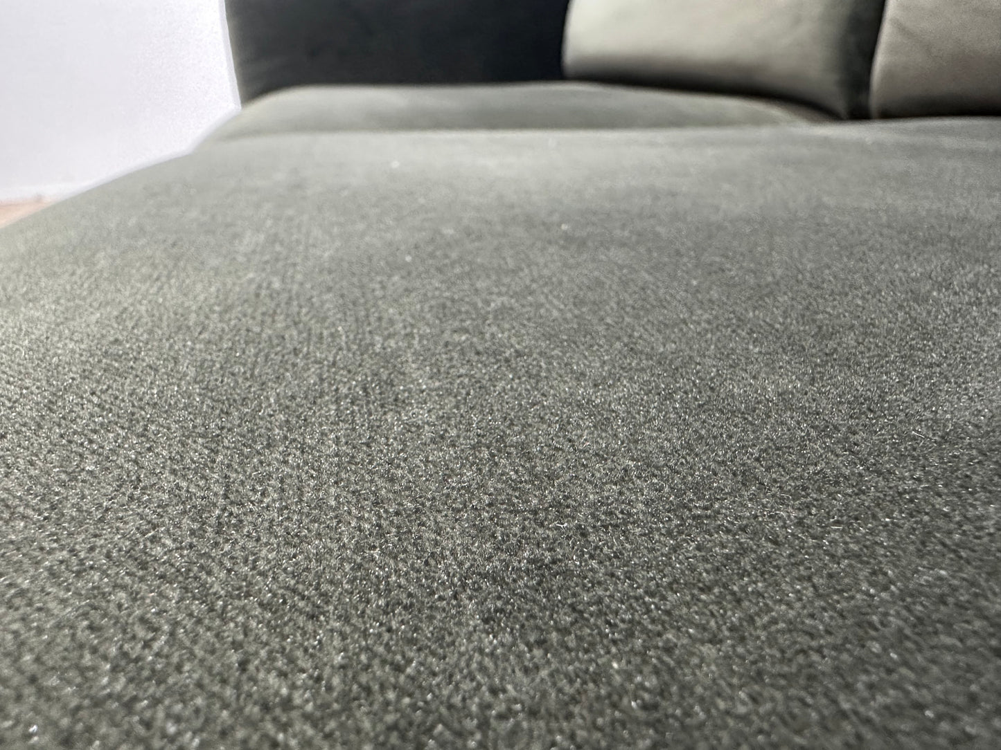 Donker Groene Velvet 2.5-Zits Bank ~ Losse Kussens Met Afneembare Hoezen