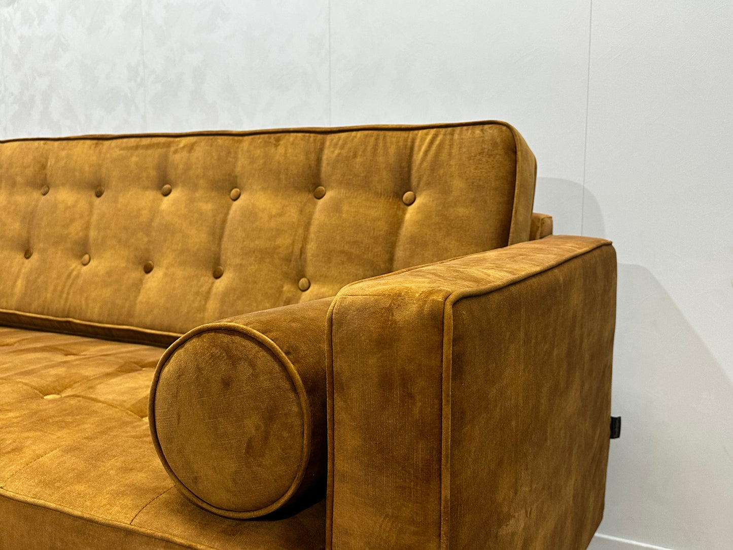 Trendhopper Gele Velvet 2.5-Zits Bank Inc Hocker ~ Losse Rugkussens Met Afneembare Hoezen