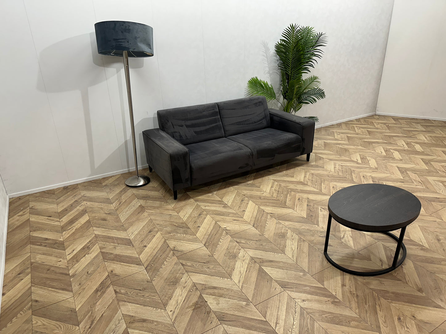 Antraciet Velvet 2.5-Zits Bank ~ Vaste Kussens
